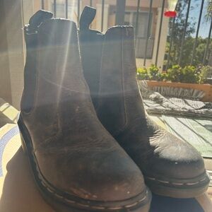 CADENCE GREENLAND HEELED CHELSEA BOOTS (Dr.Martens) size 9